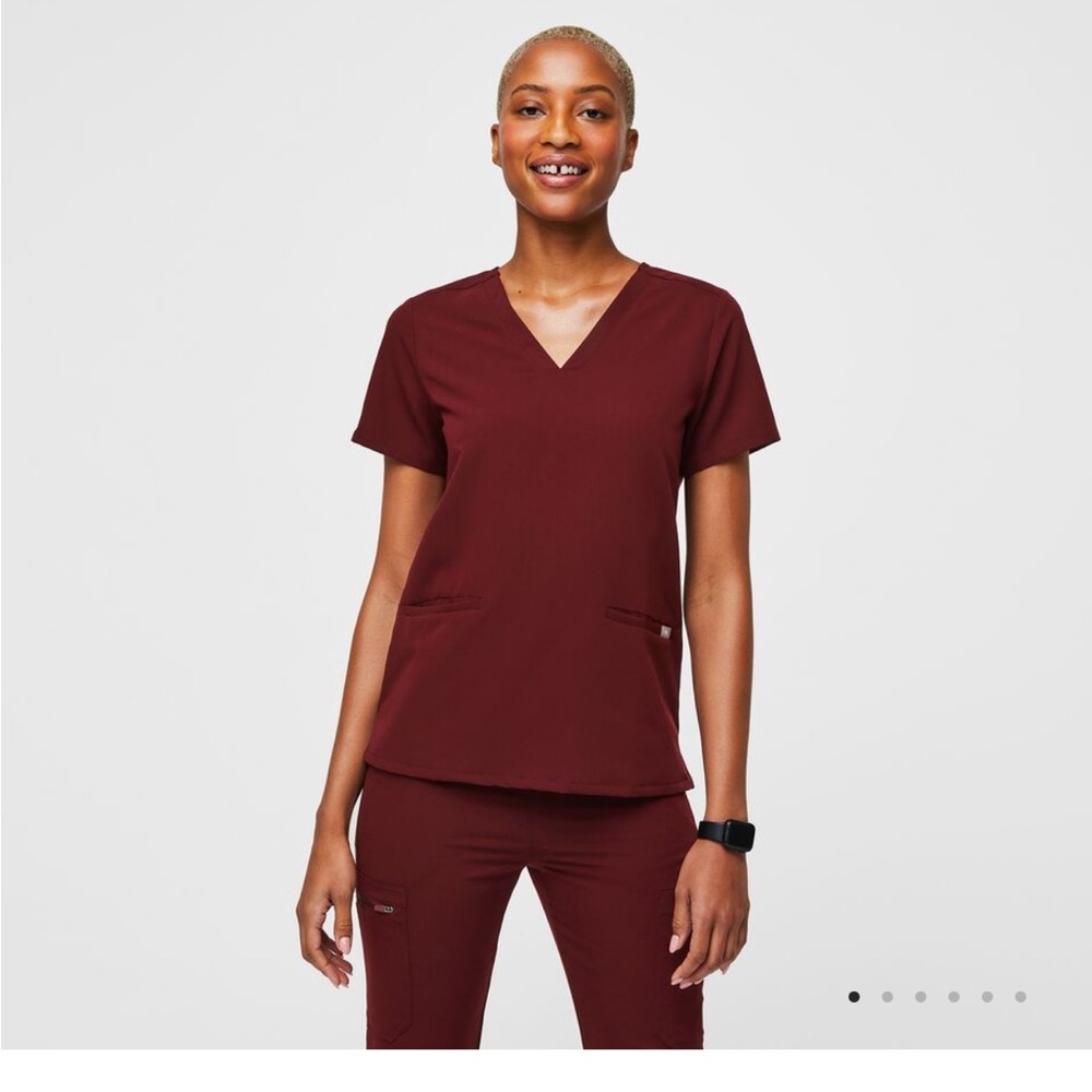 Fig’s burgundy jogger style scrub set